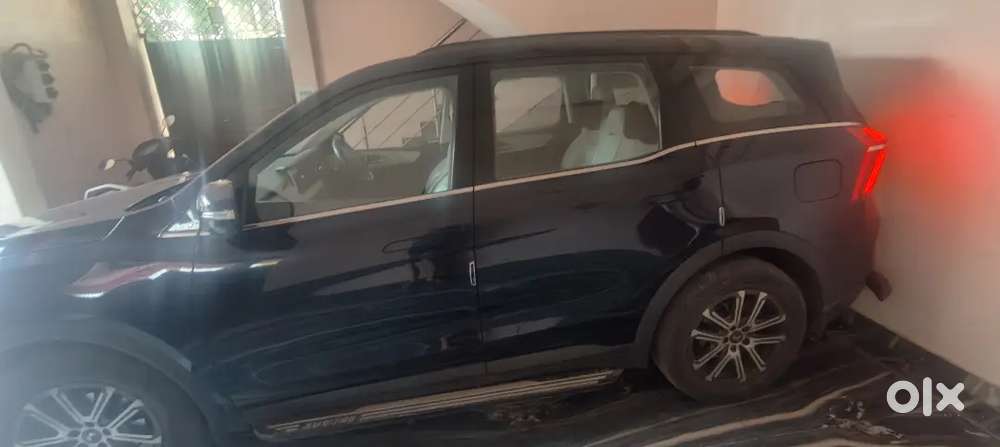 Mahindra Xuv700 2022 Diesel 67500 Km Driven