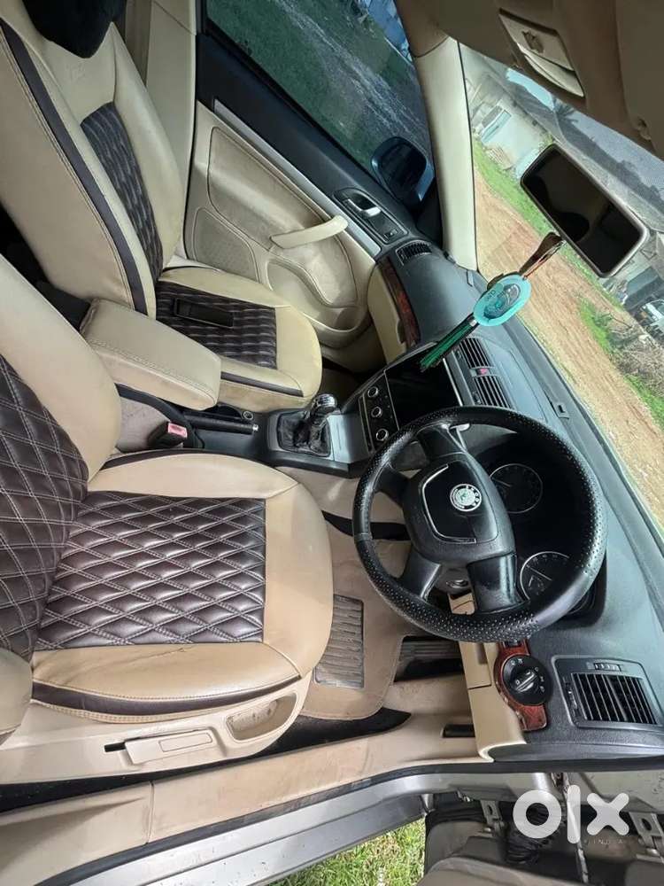Skoda Laura 2013 Diesel 145000 Km Driven