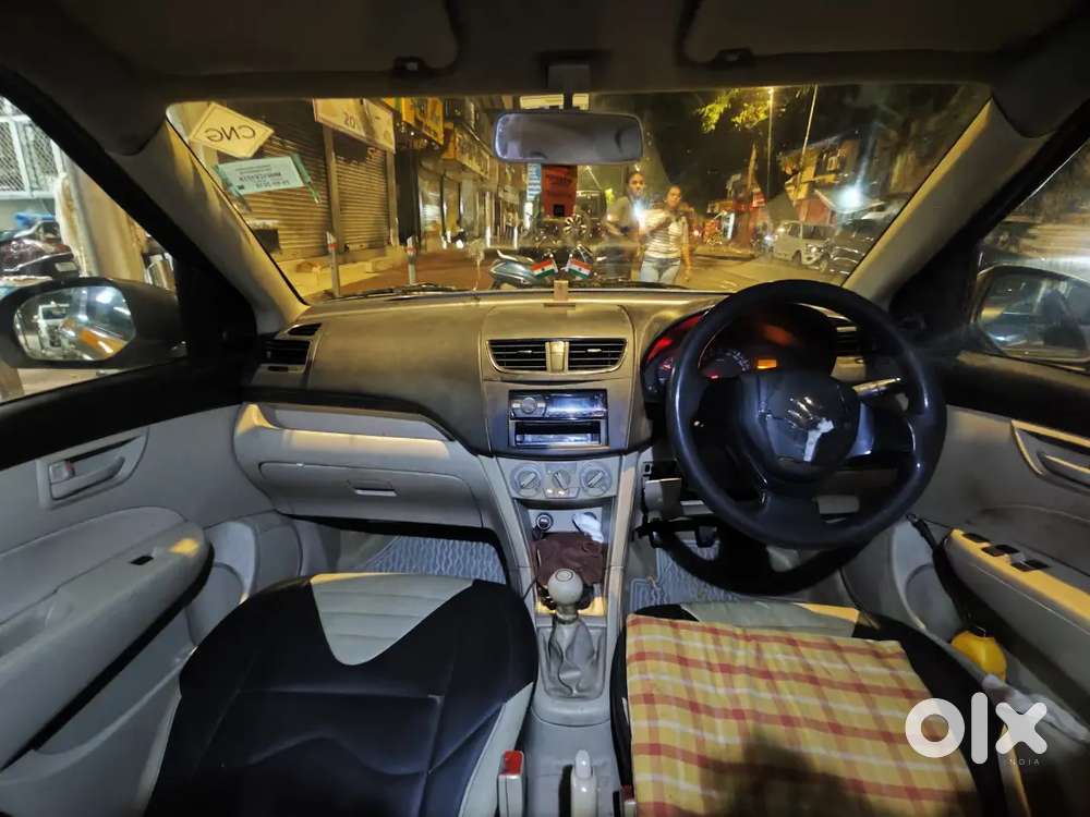 Maruti Suzuki Dzire 2018 Cng & Hybrids 325000 Km Driven