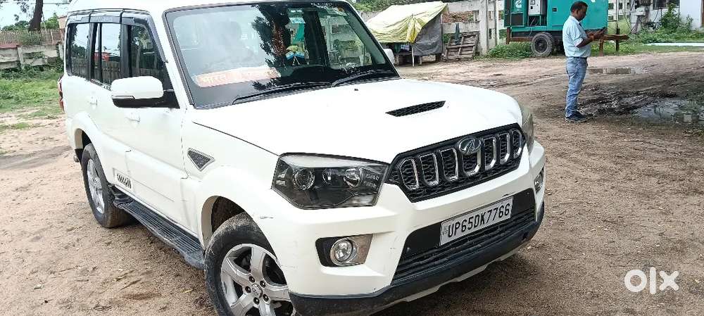 Mahindra Scorpio 2019 Variant S11