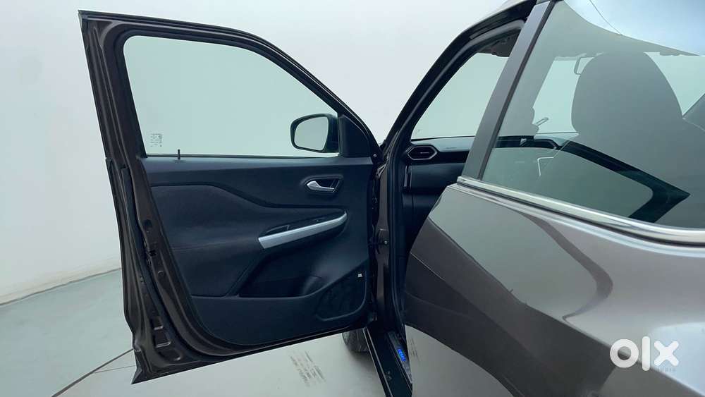 Nissan Magnite 1.0 Xv Premium Turbo (o), 2020, Petrol