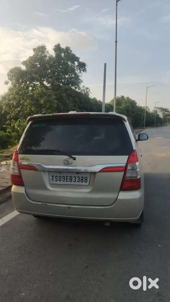 Toyota Innova 2.5 G1 2014