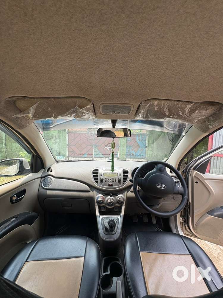 Hyundai I10 Sportz 13