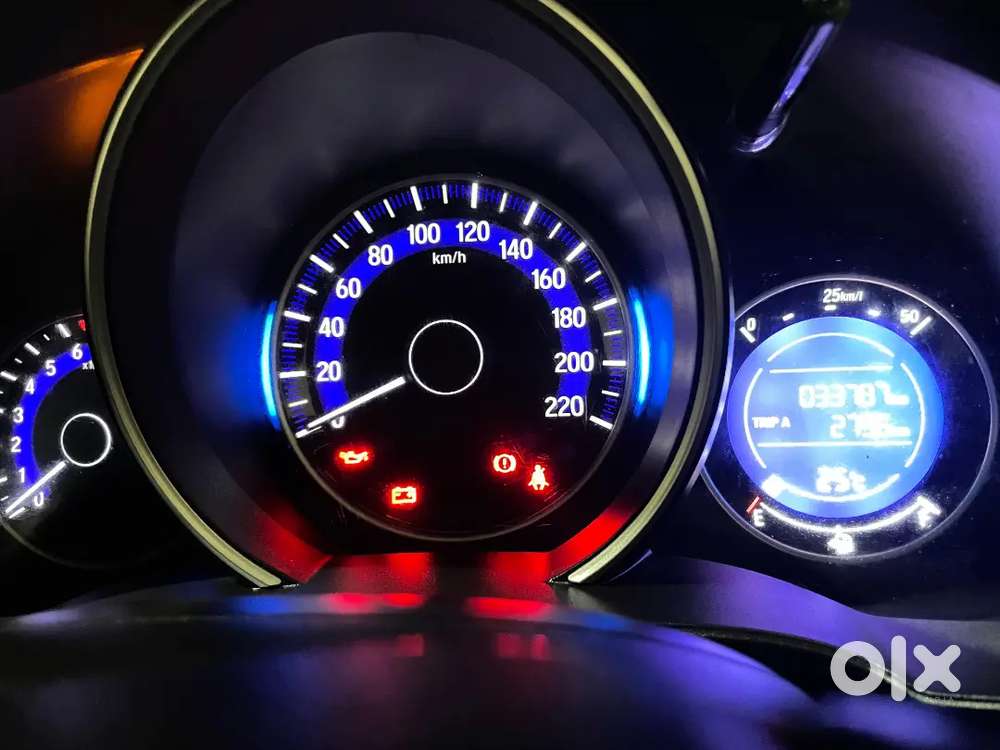 Honda Jazz 2016 Petrol Well Maintained