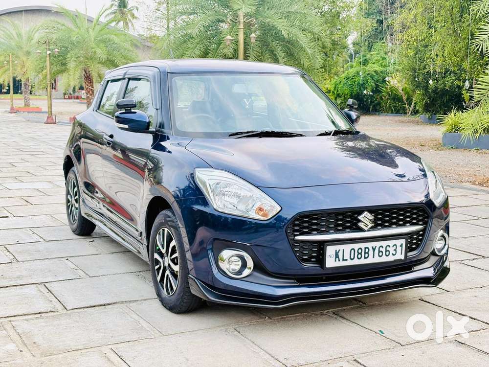Maruti Suzuki Swift Vxi + Manual, 2022, Petrol