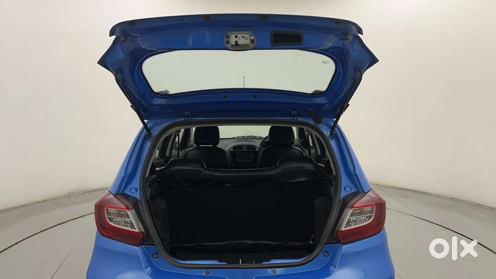 Tata Tiago 1.2 Revotron Xt Option, 2020, Petrol