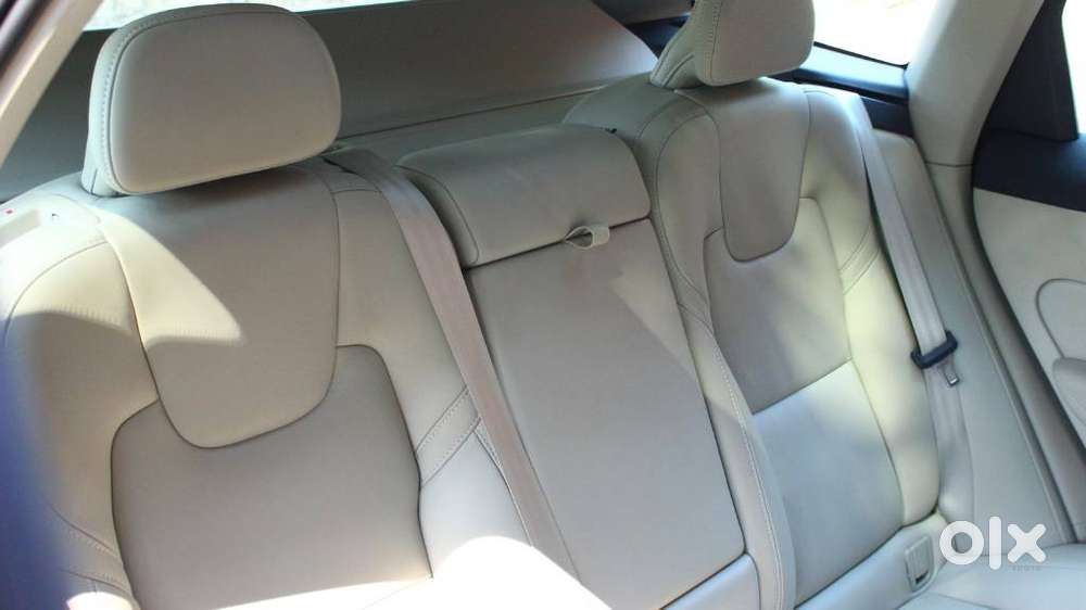 Volvo Xc60 Inscription, 2025, Petrol
