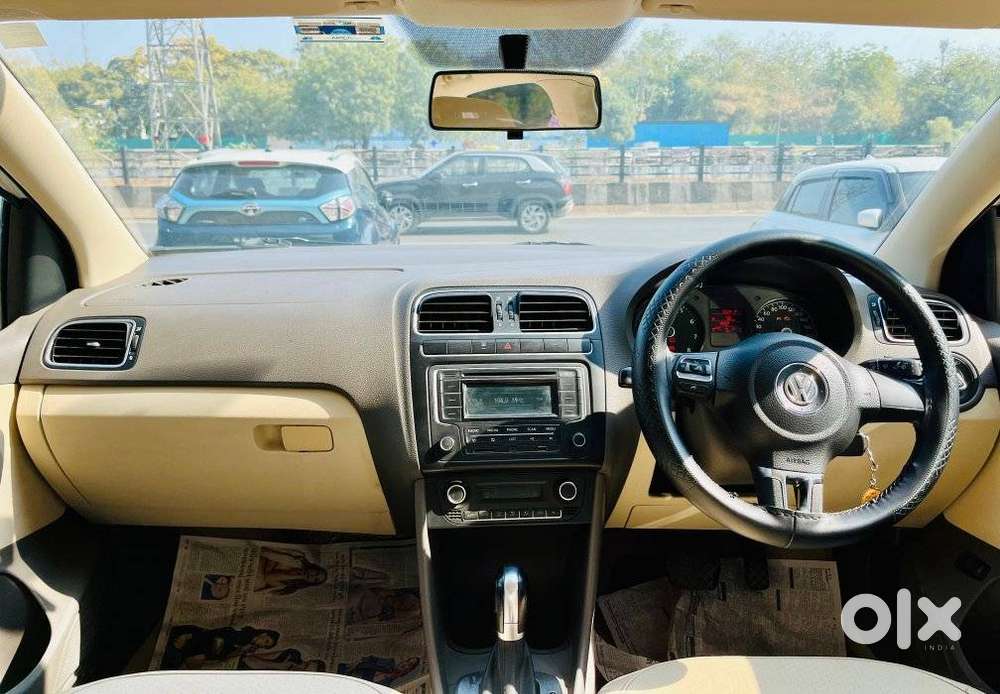 Volkswagen Vento 1.2 Tsi Highline At, 2013, Petrol