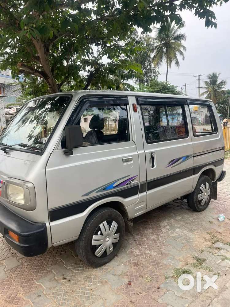 Maruti Suzuki Omni
2008 Model 
2nd Owner 
All Documents Running