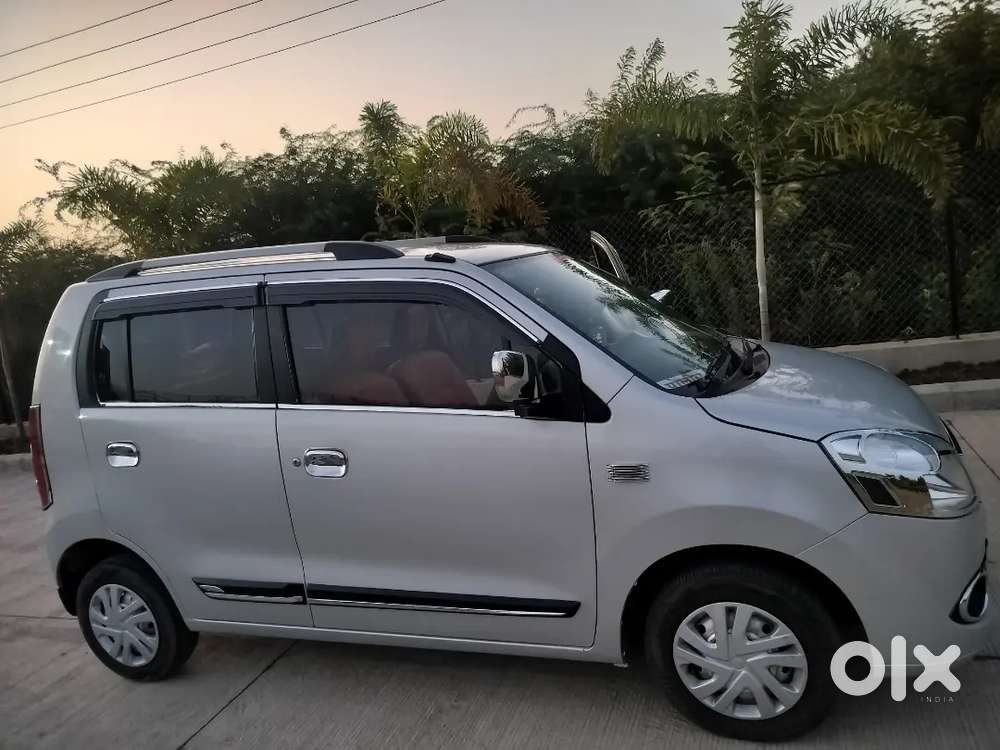 गुड कंडीशन आहे गाडी