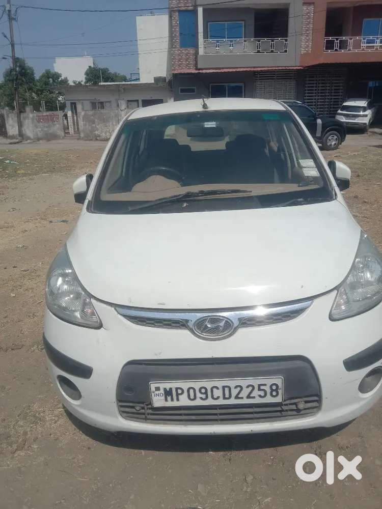 Hyundai I10 Cng & Hybrids Well Maintained