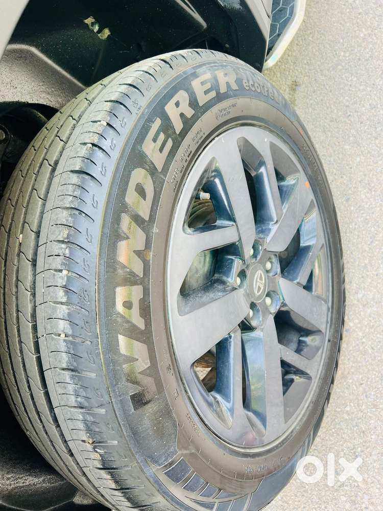 Tata Harrier Xz Plus Dark Edition, 2022, Diesel