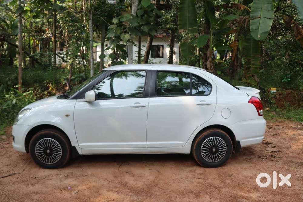 Maruti Suzuki Swift Dzire 2011 Petrol Good Condition