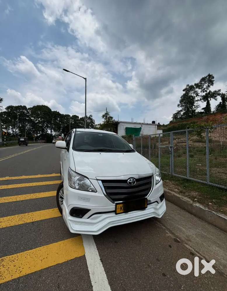 Toyota Innova 2013 Last