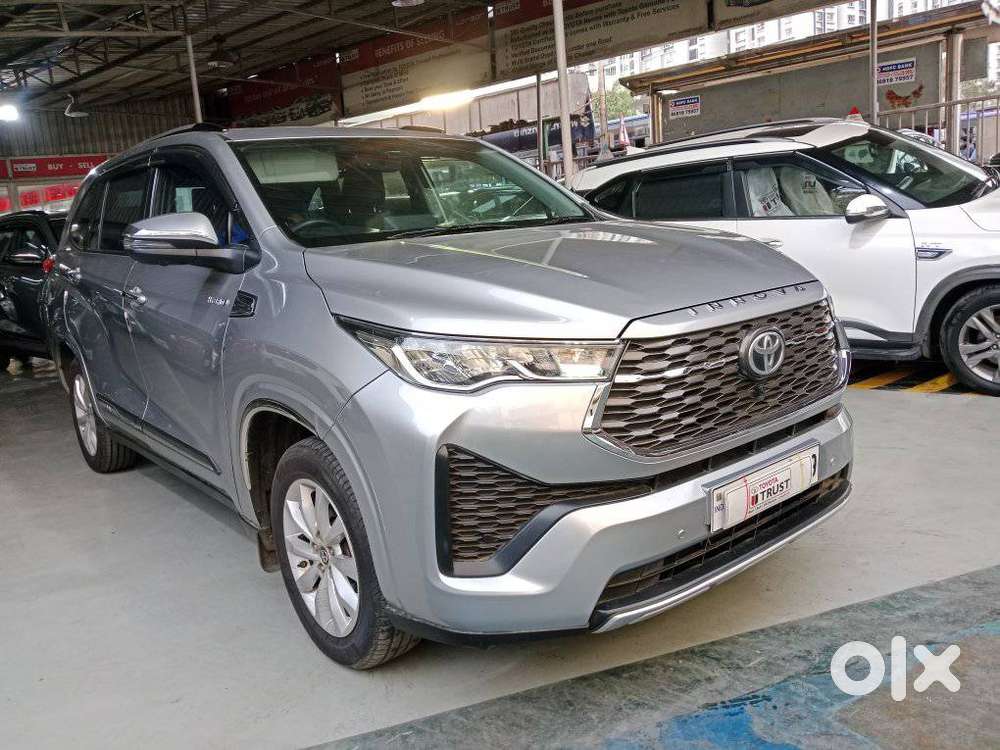 Toyota Innova Hycross 2.0 Vx Hybrid 8 Str, 2023, Petrol