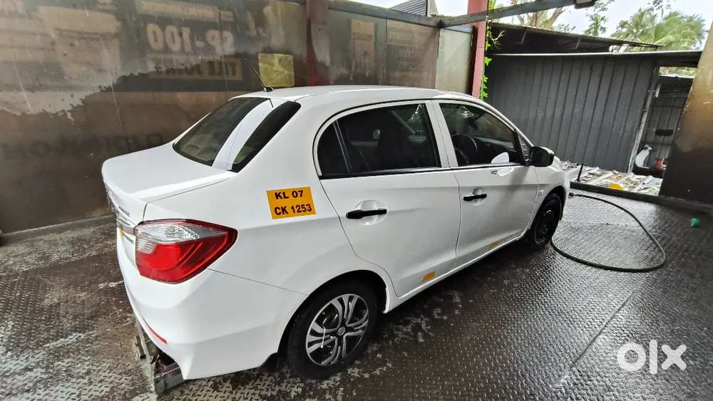 Honda Amaze 2017 Cng & Hybrids 130000 Km Driven