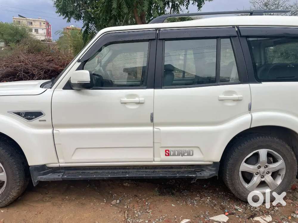 Mahindra Scorpio Classic 2021 Diesel Manual