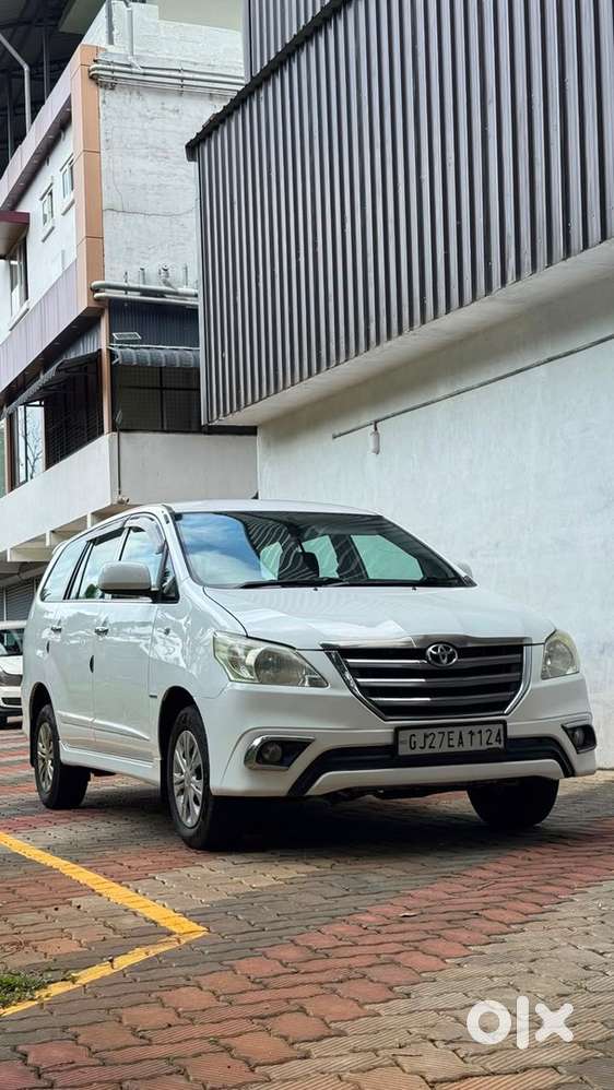 Toyota Innova Diesel 2015