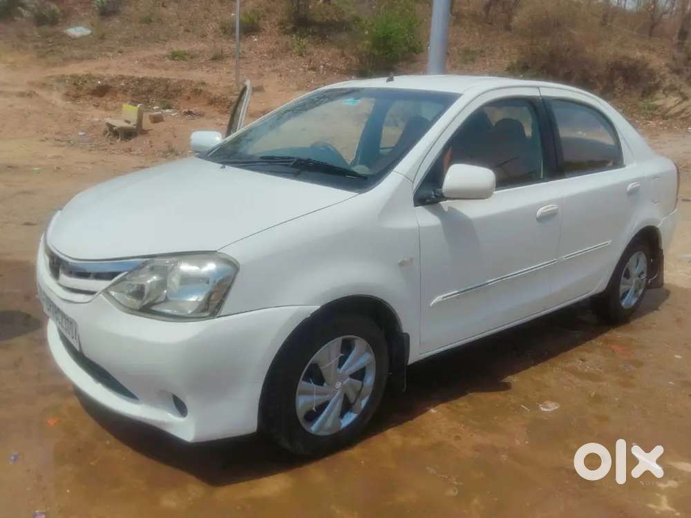 Toyota Etios 2013
