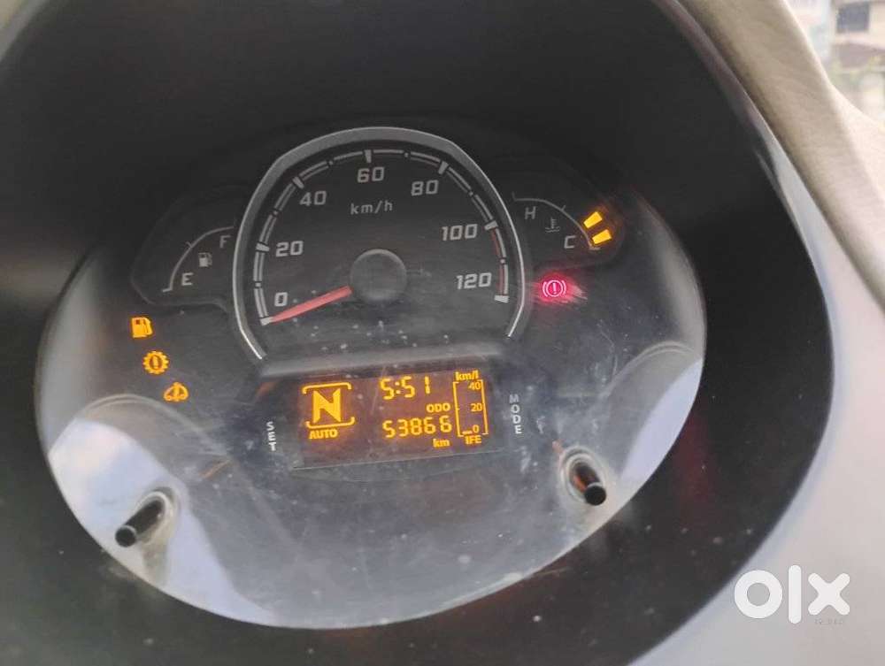 Tata Nano Xta, 2016, Petrol