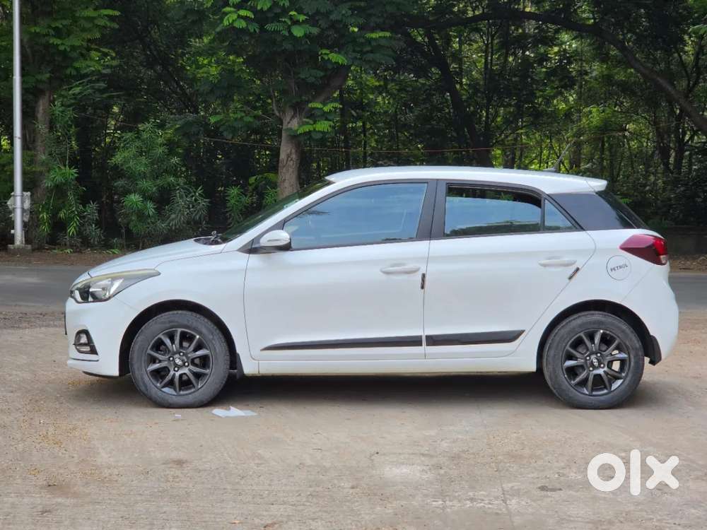 Hyundai I20 Sportz 1.2 Bs-iv, 2019, Petrol
