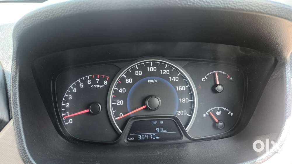 Hyundai Grand I10 2013-2016 Sportz, 2014, Petrol