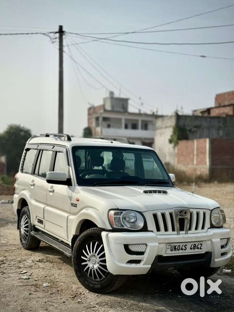 Scorpio Dec 2014  Diesel   1st Owner