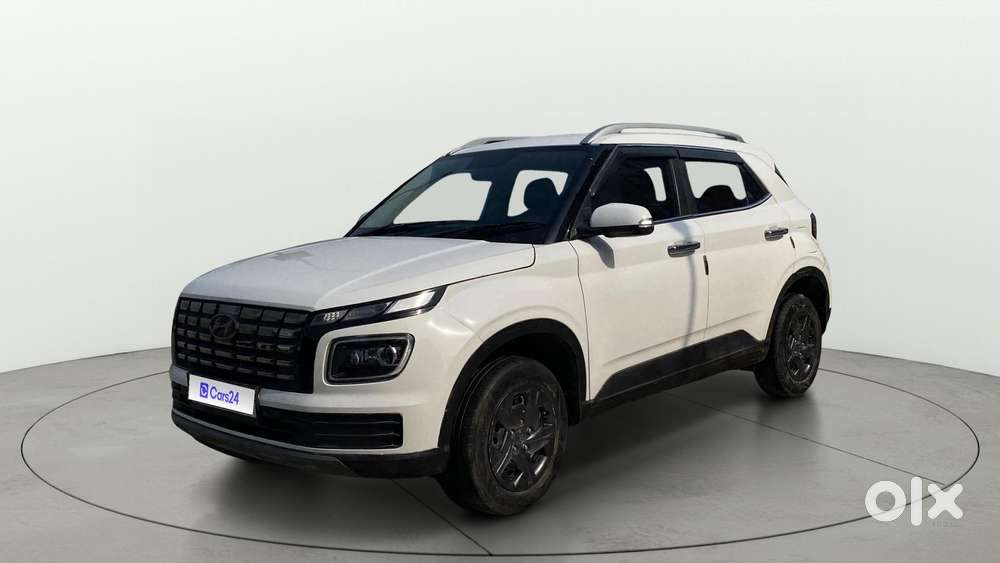 Hyundai Venue 1.2 S (o), 2023, Petrol