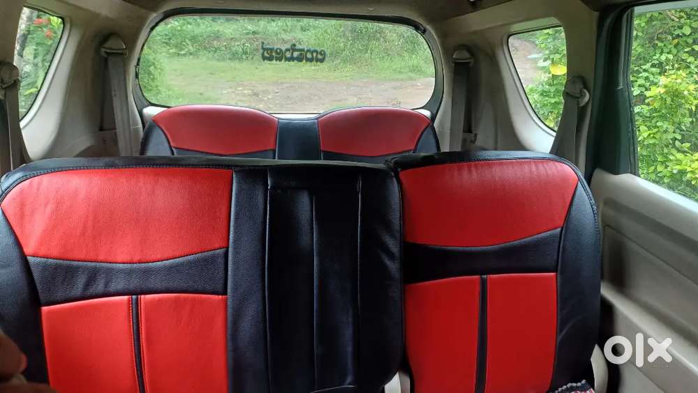 Maruti Suzuki Ertiga 2012