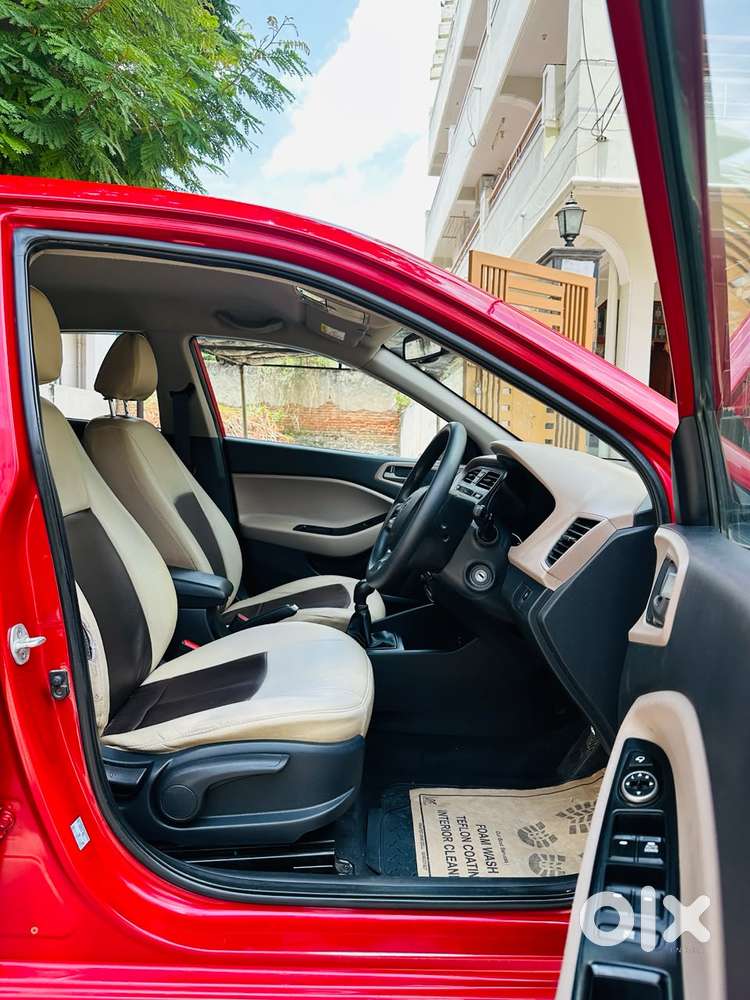 Hyundai I20 Petrol Spotz, 2016, Petrol
