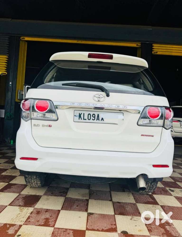 Toyota Fortuner 3.0 4x2 Automatic, 2013, Diesel