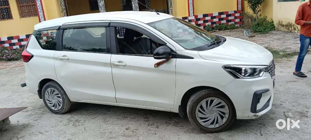 2021 Maruti Suzuki Ertiga Vxi Cng Manual Car