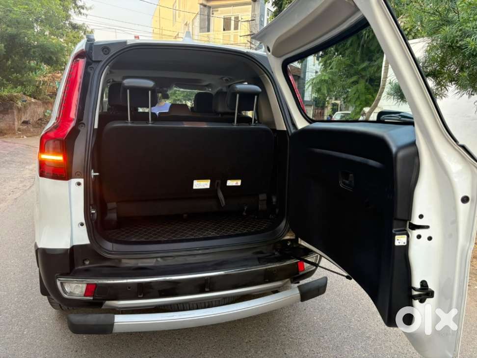 Mahindra Scorpio N Z8 L Petrol At 7 Str, 2023, Petrol