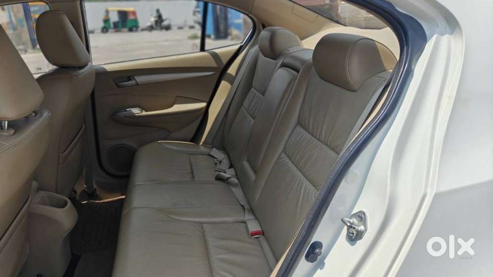 Honda City 2011-2013 V At Exclusive, 2011, Petrol