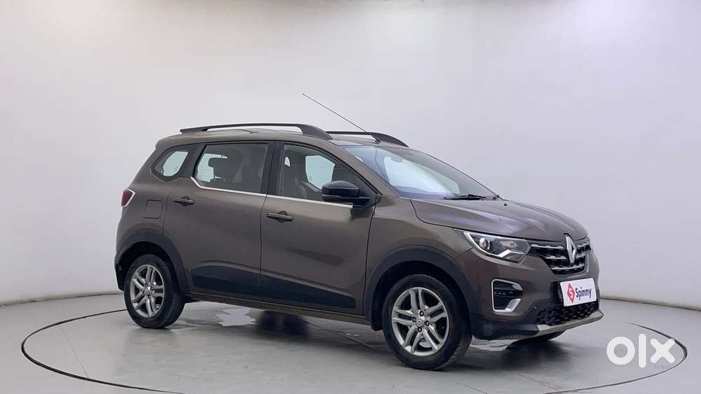 Renault Triber Rxz, 2022, Petrol