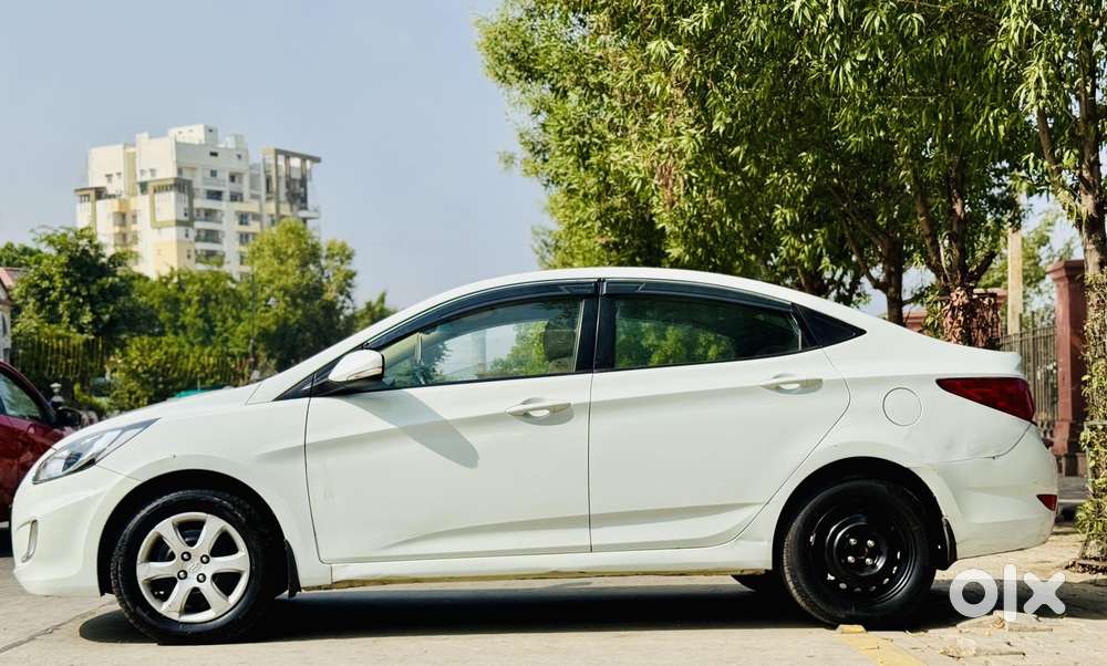 Hyundai Verna 2011-2014 1.6 Vtvt, 2013, Diesel