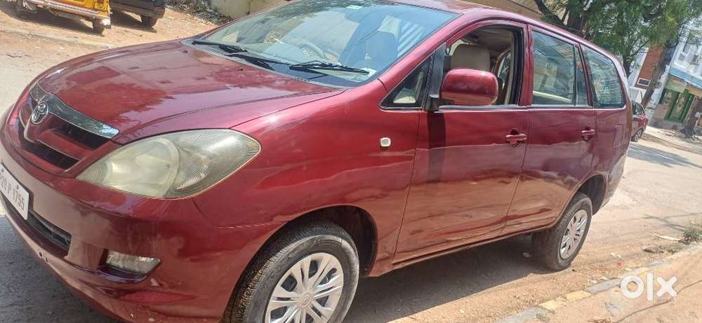 Toyota Innova 2.5 G (diesel) 8 Seater, 2006, Diesel