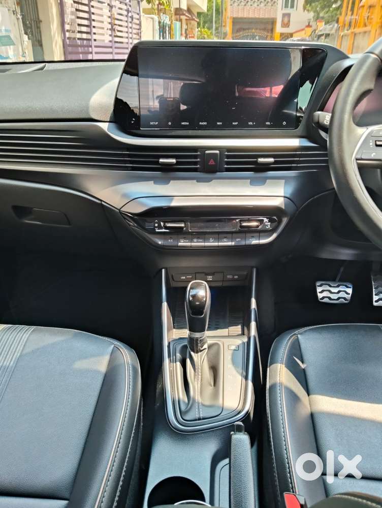 Hyundai Elite I20 1.2 Asta (o) Cvt, 2022, Petrol