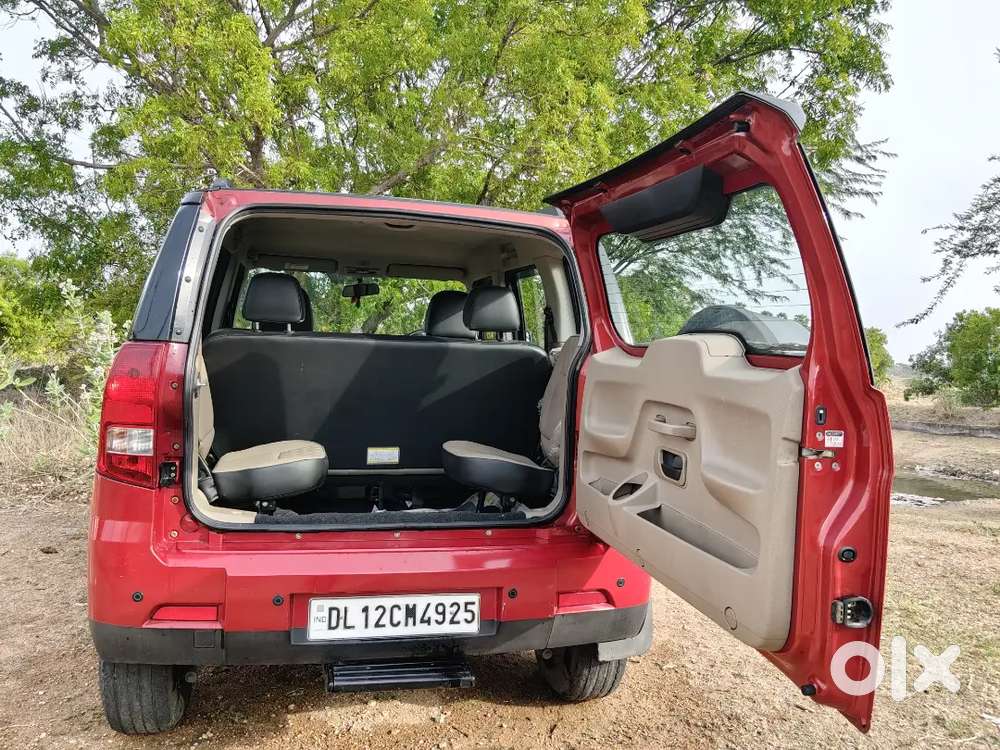 Mahindra Tuv 300 2017
