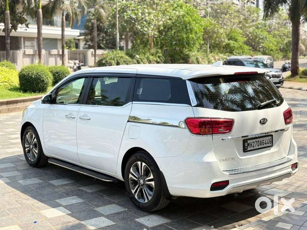 Kia Carnival Premium, 2021, Diesel