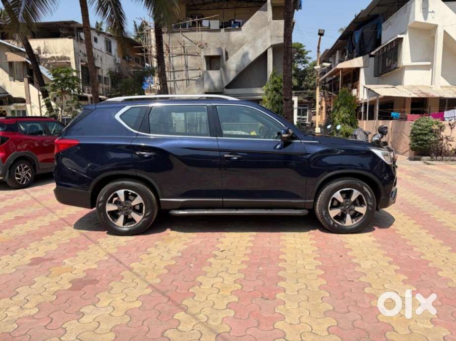 Mahindra Alturas G4 4wd At, 2019, Diesel