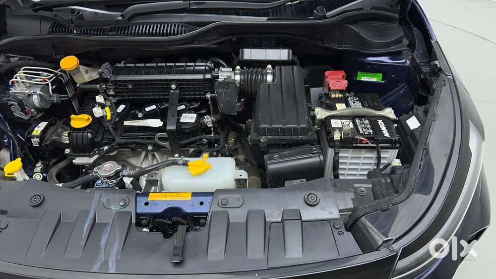 Tata Altroz 1.2 Xza Petrol Dct, 2025, Petrol