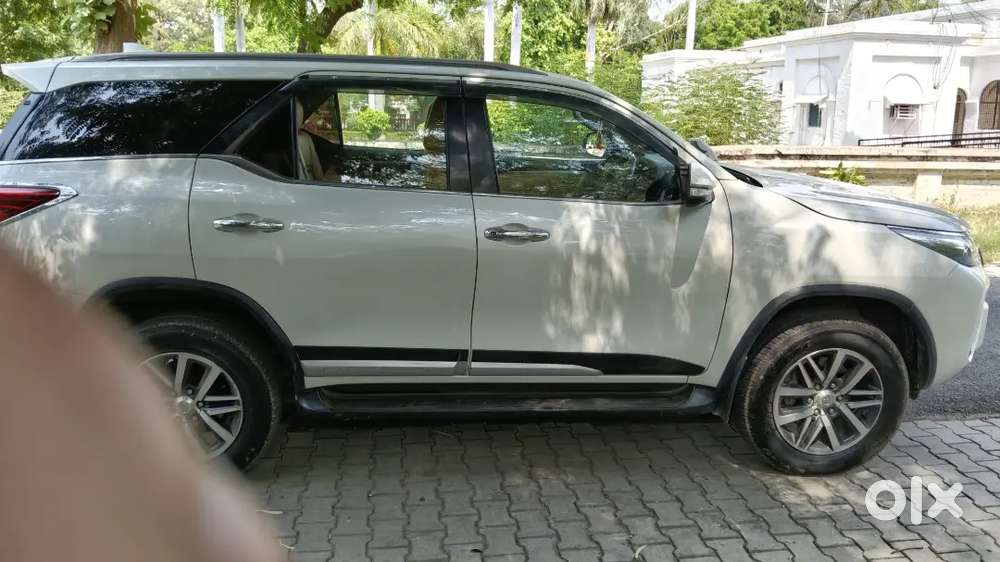 Toyota Fortuner 2017 Diesel Automatic Second Owner