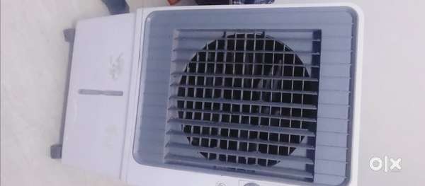 6-Month-Old Air Cooler in Excellent Condition – Like New!