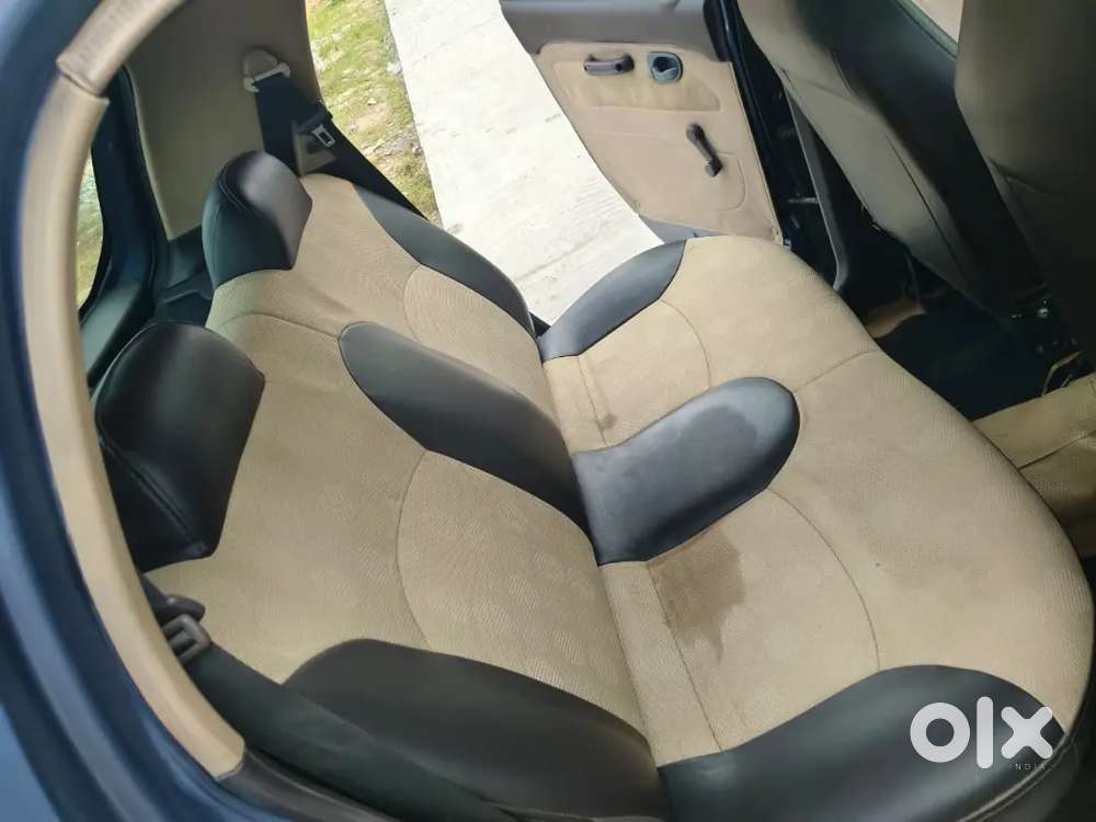 2013 Houndai Santro Xing Gl Singel Onwer Incurance Current