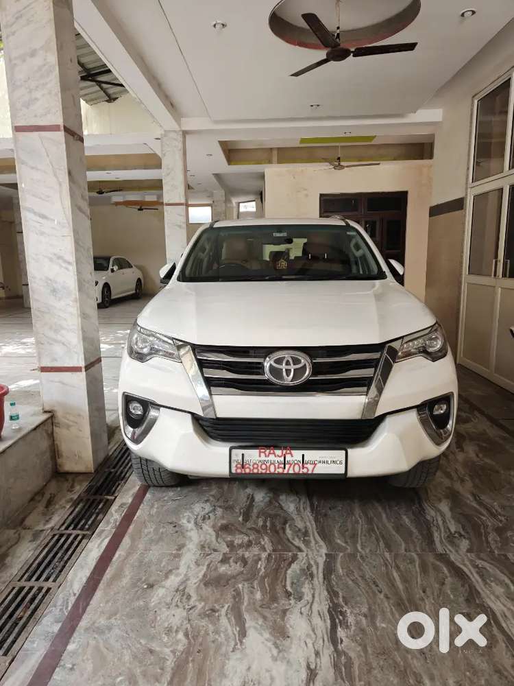 Toyota Fortuner Legender 2019 Diesel 35000 Km Driven
