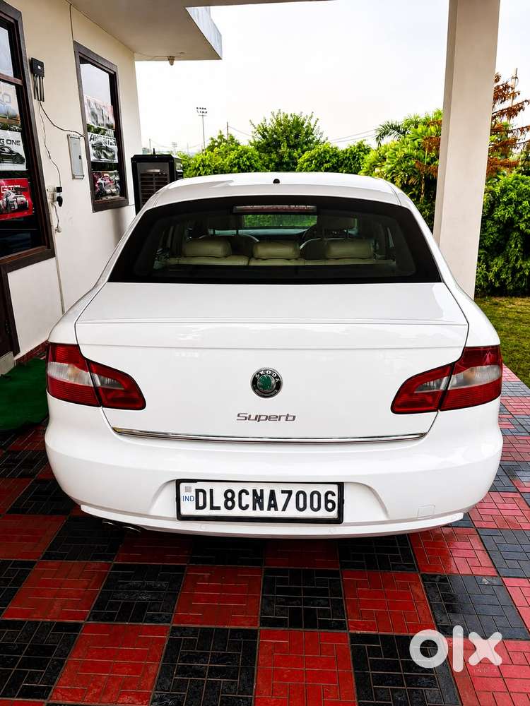 Skoda Superb Elegance 1.8 Tsi At, 2011, Petrol