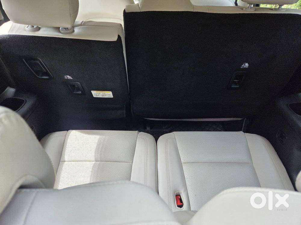 Mahindra XUV700 2.2 AX 7 Diesel MT Luxury Pack Str, 2024, Diesel