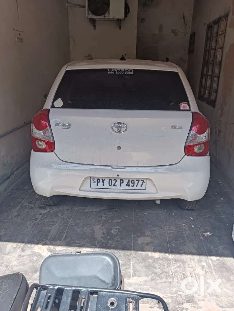 Toyota Etios Liva 2015