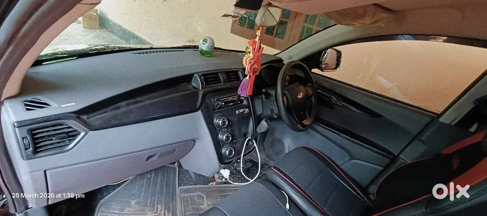 Mahindra Kuv100 Nxt 2017 Petrol 23000 Km Driven